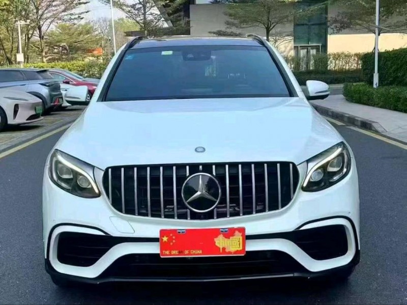 广州16年奔驰GLC1
