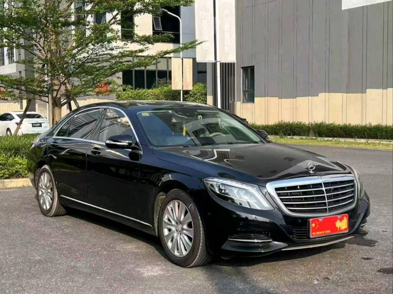 广州17年奔驰S3