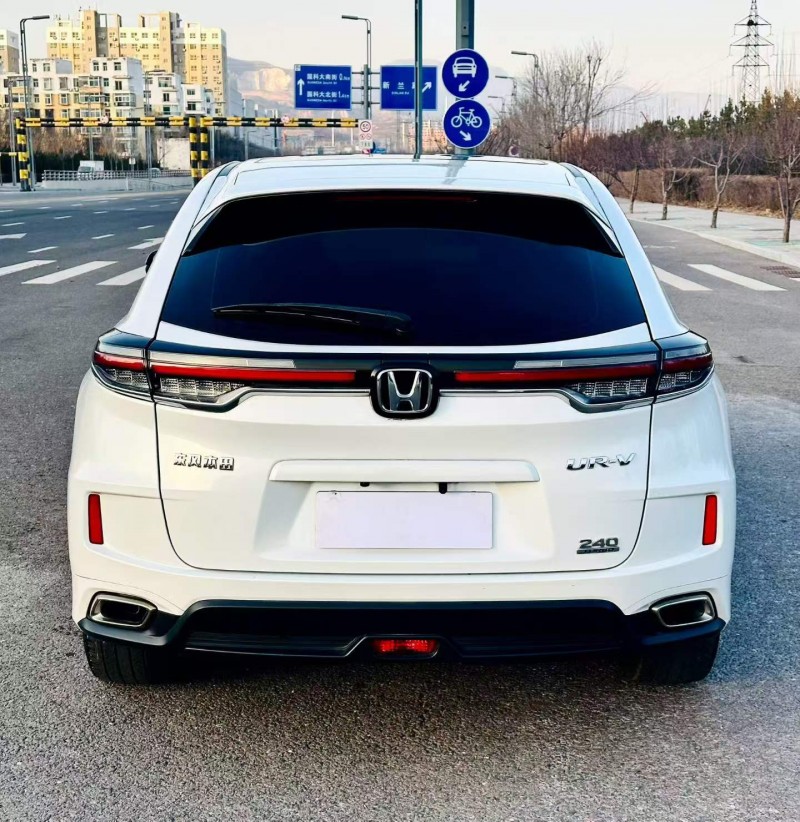 太原21年本田URV8