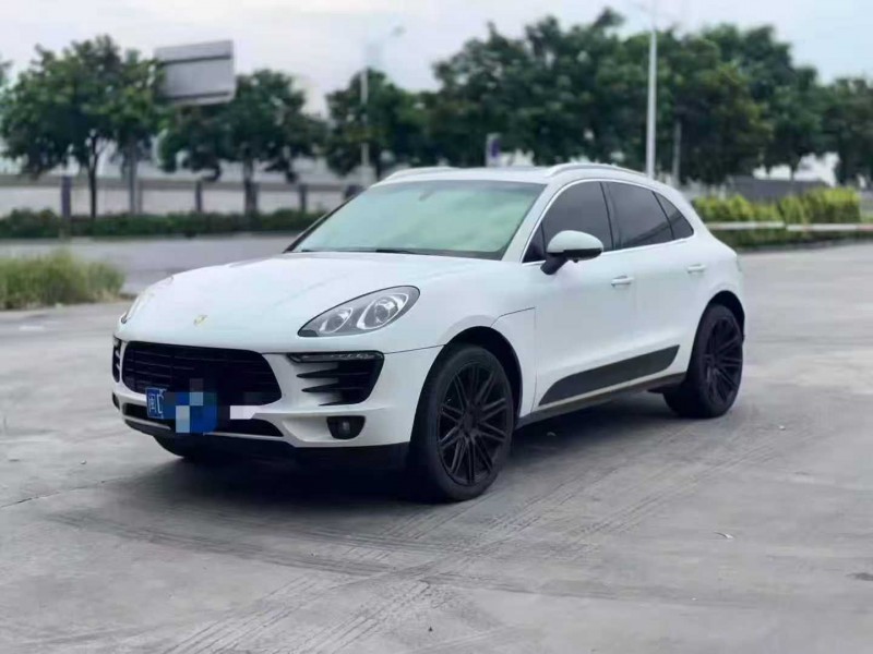 莆田15年保时捷Macan2