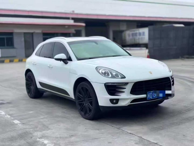 莆田15年保时捷Macan3