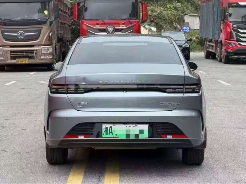 株洲24年比亚迪驱逐舰8