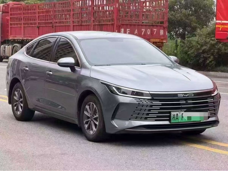 株洲24年比亚迪驱逐舰9