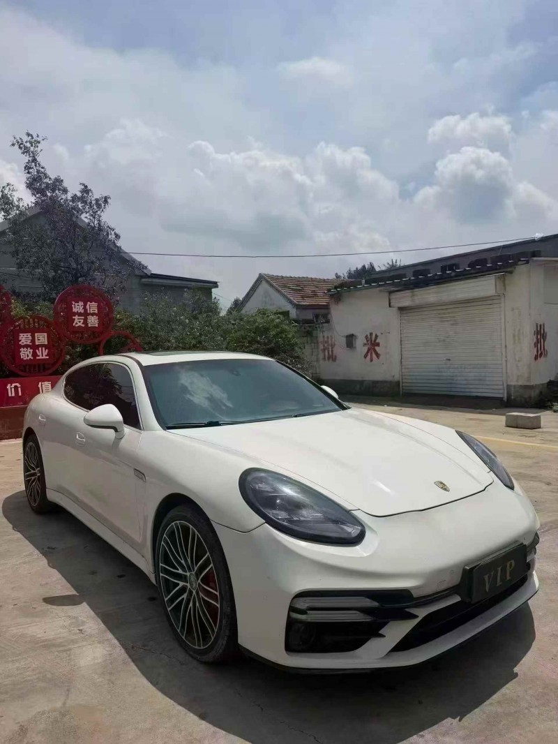 潍坊11年保时捷帕拉梅拉3