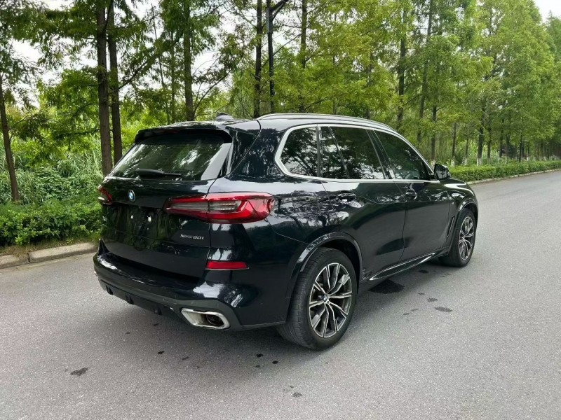 徐州21年宝马X58