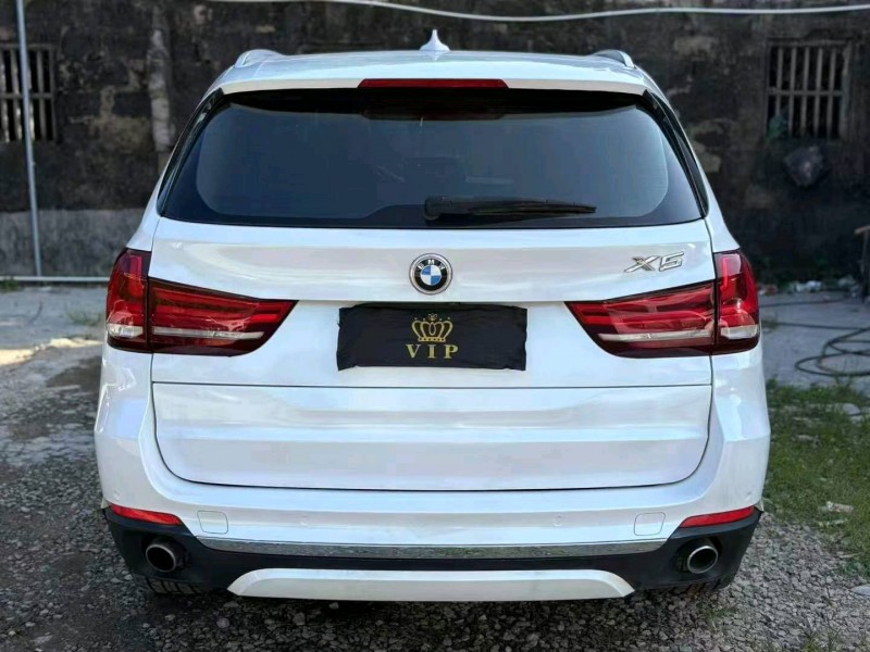 广州18年宝马X57