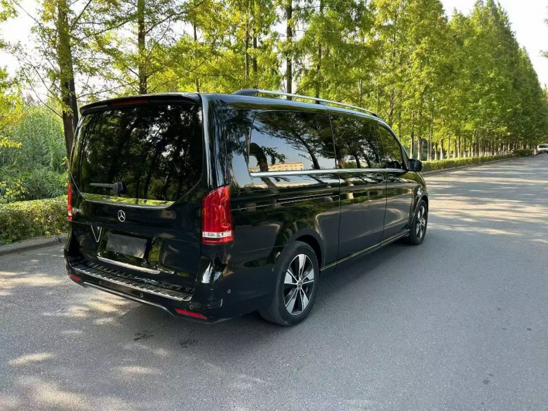 徐州21年奔驰V8