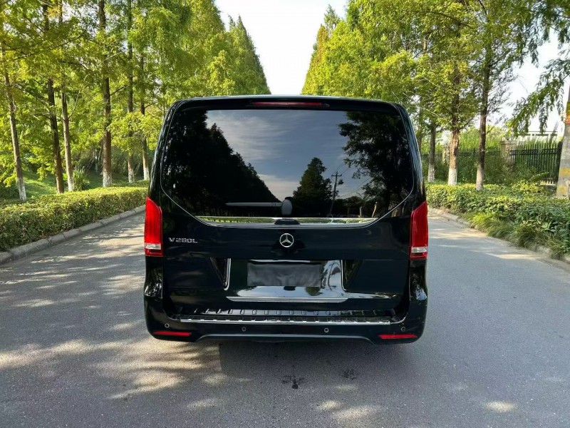 徐州21年奔驰V9