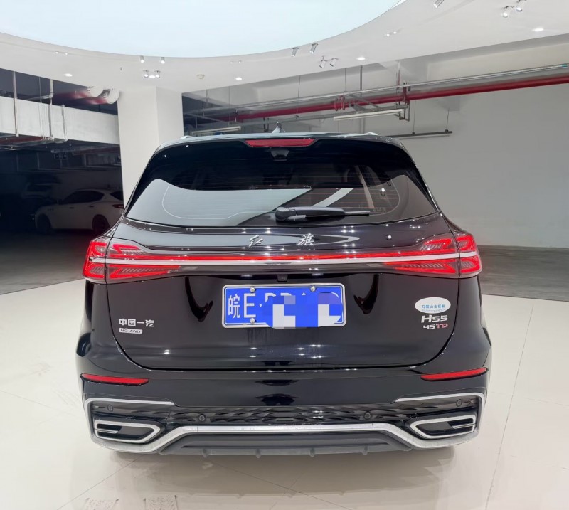 成都25年红旗HS57