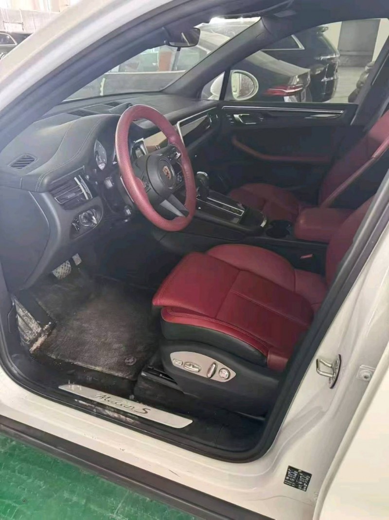 枣庄23年保时捷Macan3