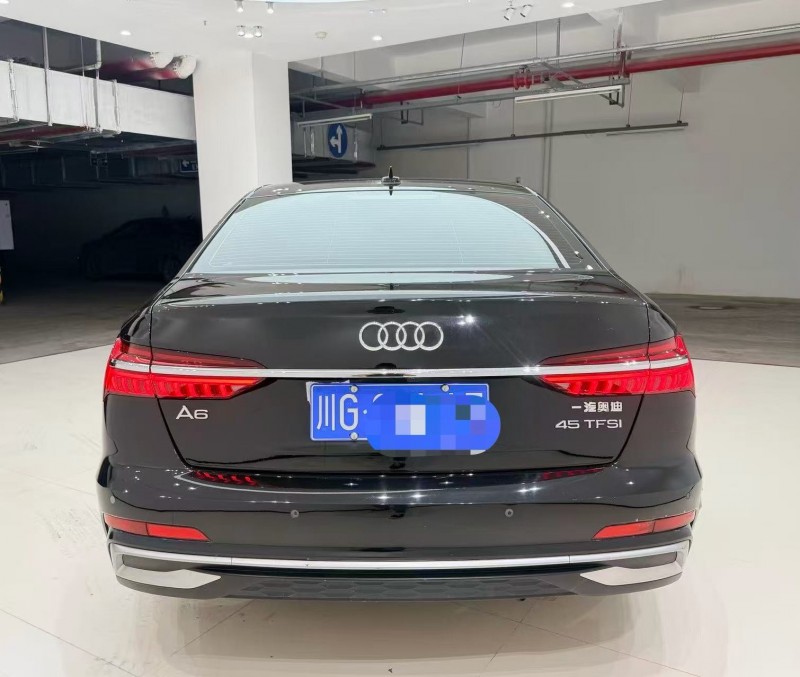 成都24年奥迪A6L9