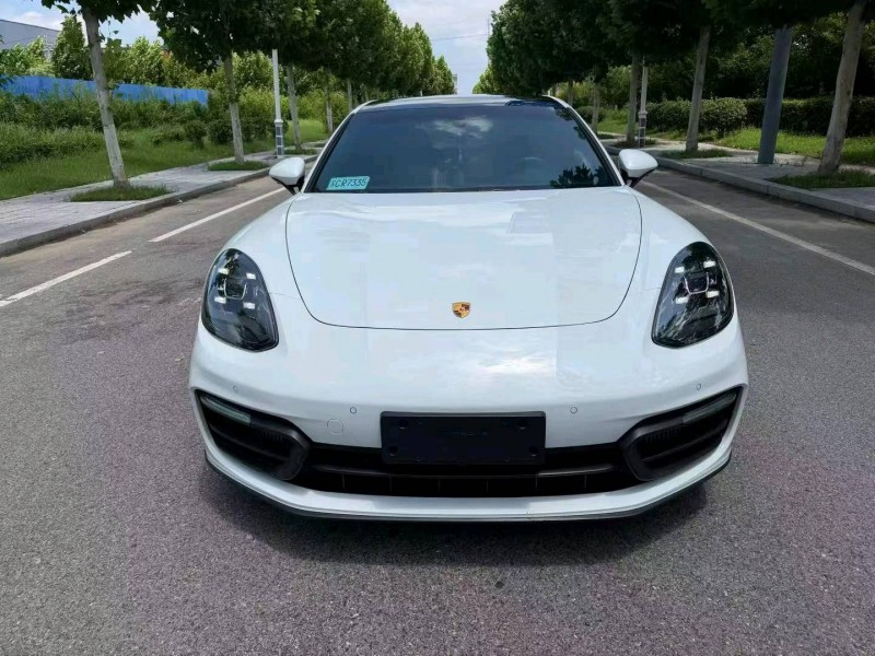 徐州23年保时捷帕拉梅拉1