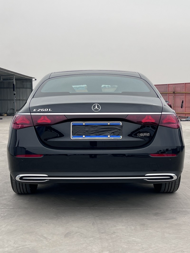 新乡26年奔驰E6