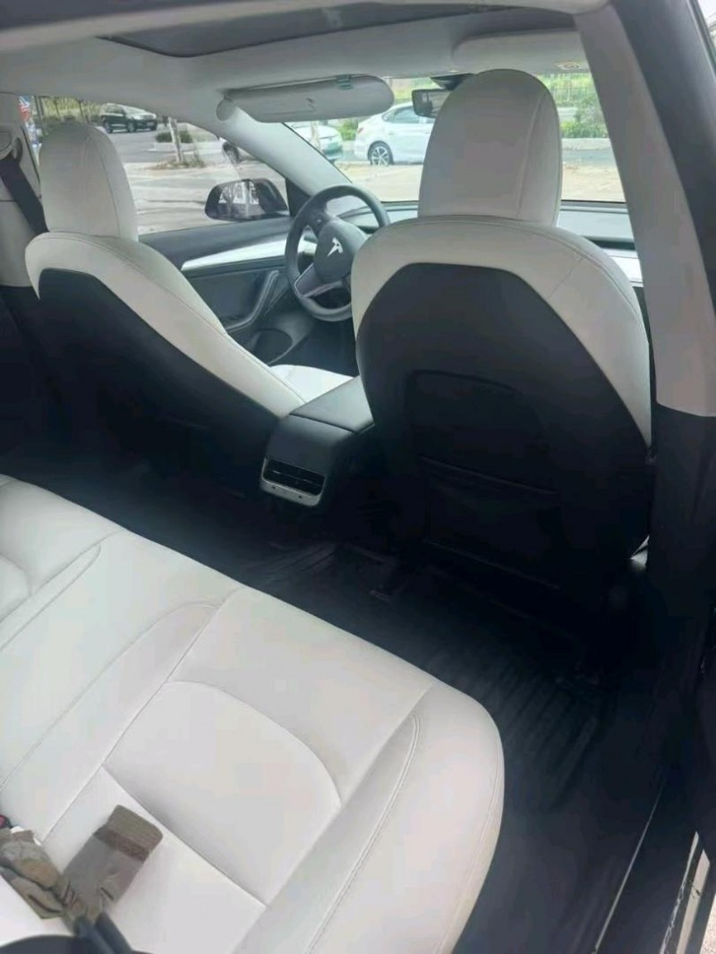 连云港23年特斯拉MODEL 34