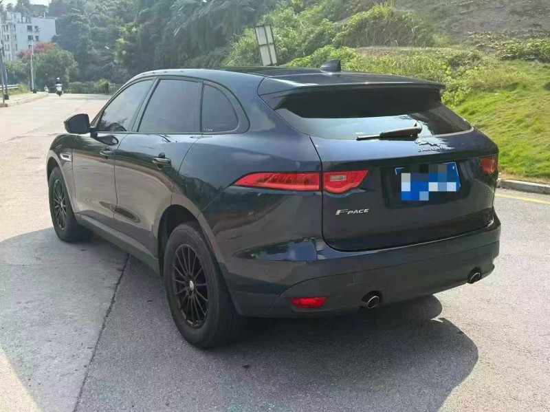 漳州17年捷豹F-PACE7