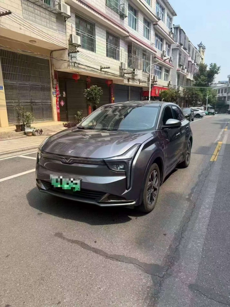 邵阳23年哪吒U2