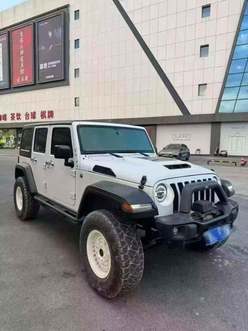 烟台17年Jeep牧马人2