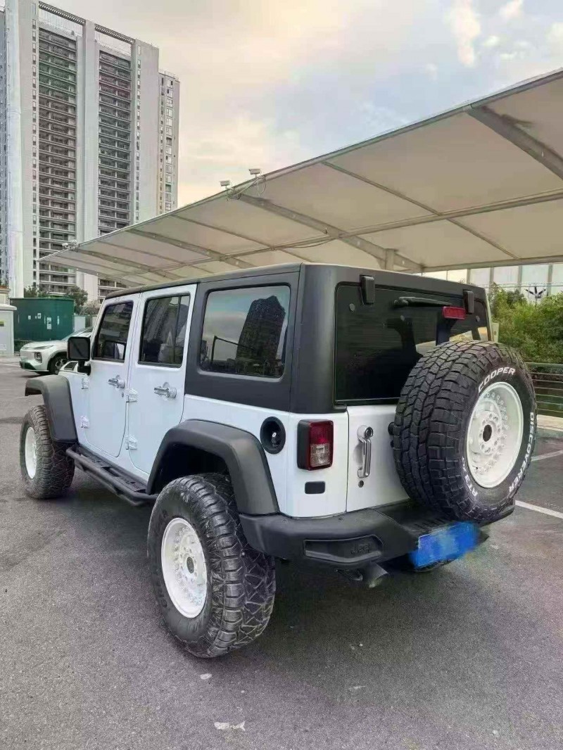 烟台17年Jeep牧马人7