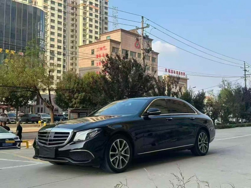 潍坊19年奔驰EQS3
