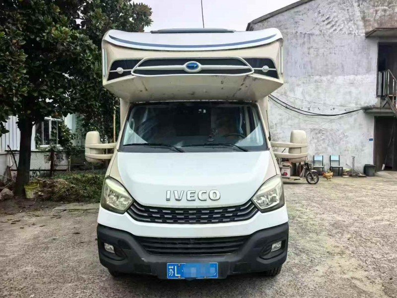 常州22年依维柯房车1