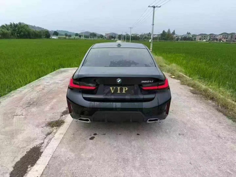 湖州23年宝马3系8
