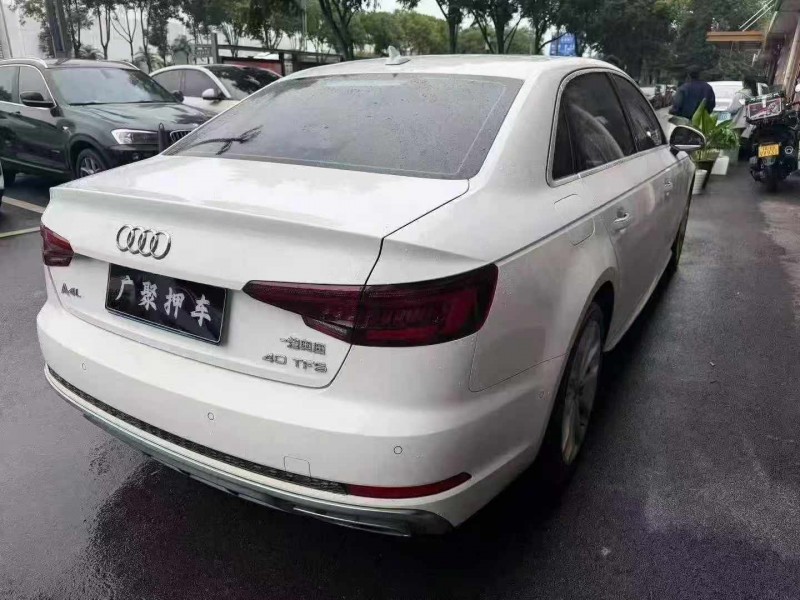 泸州19年奥迪A4L7