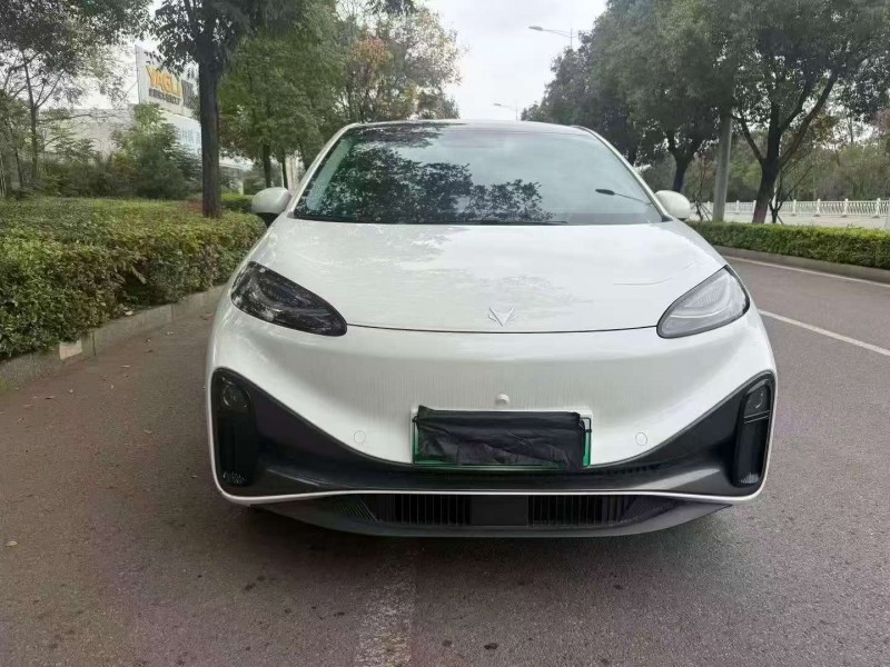 湘潭25年极狐汽车阿尔法1