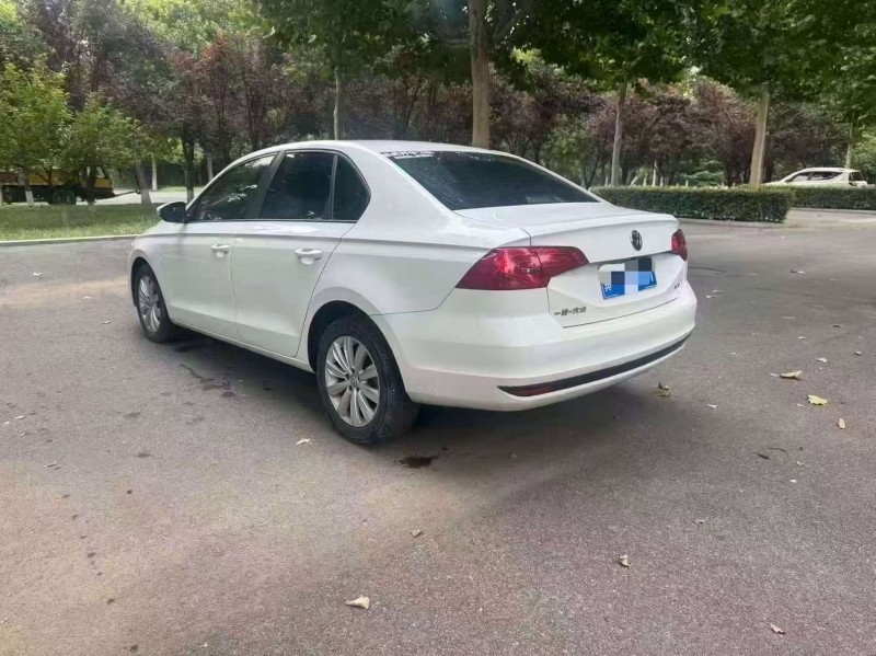 岳阳25年长安汽车CS757