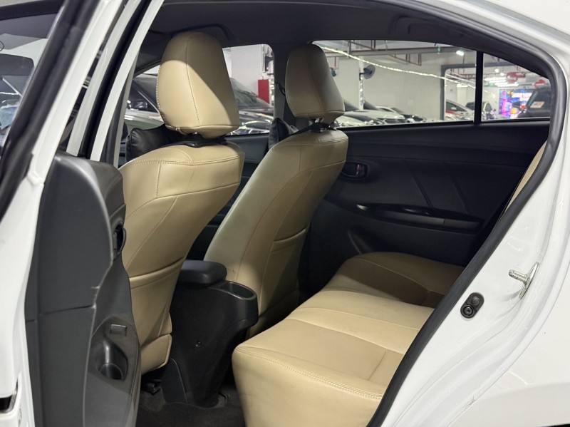 深圳22年丰田YARiS L 致享5