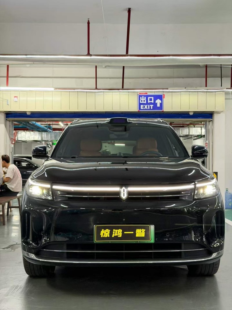 深圳24年华为智选问界1