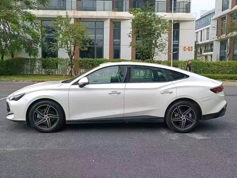 广州25年名爵76