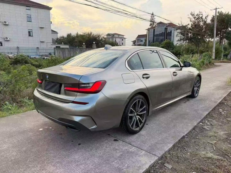 绍兴22年宝马3系8