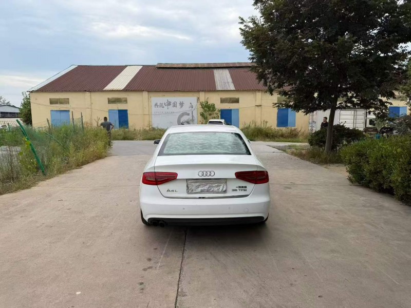 徐州15年奥迪A4L9