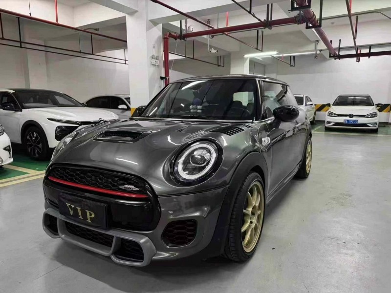 成都20年MINICooper3