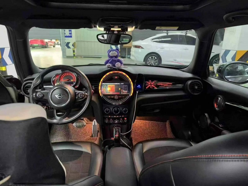 成都20年MINICooper5