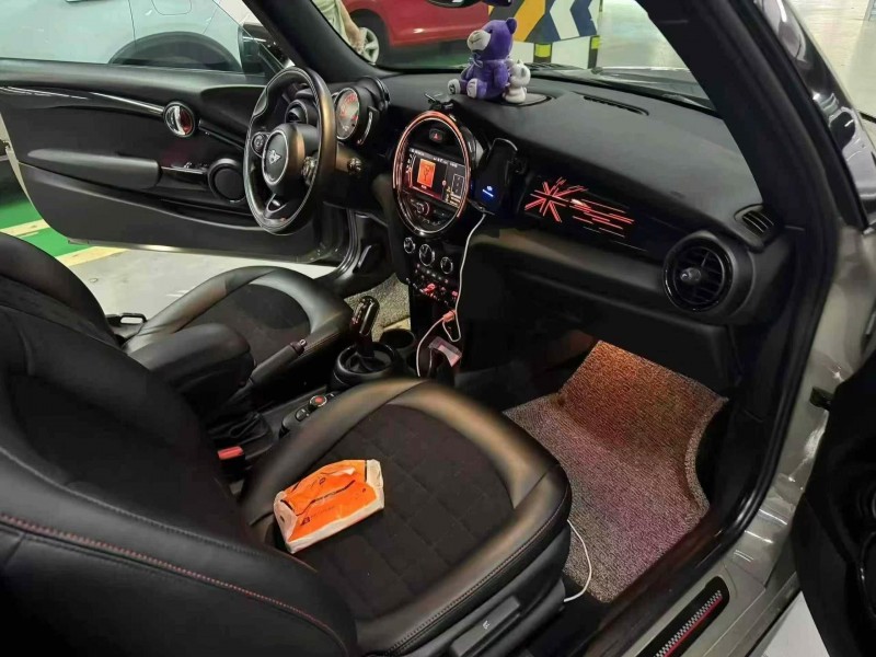 成都20年MINICooper6