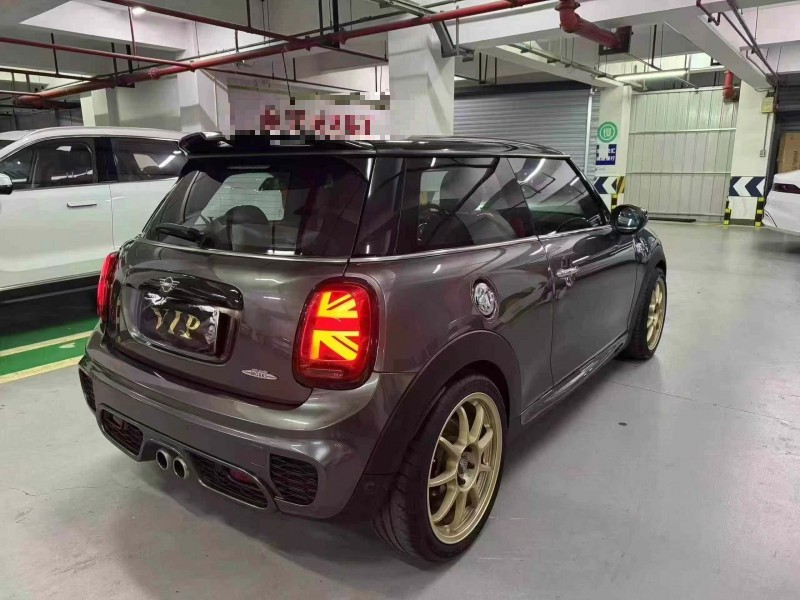 成都20年MINICooper7