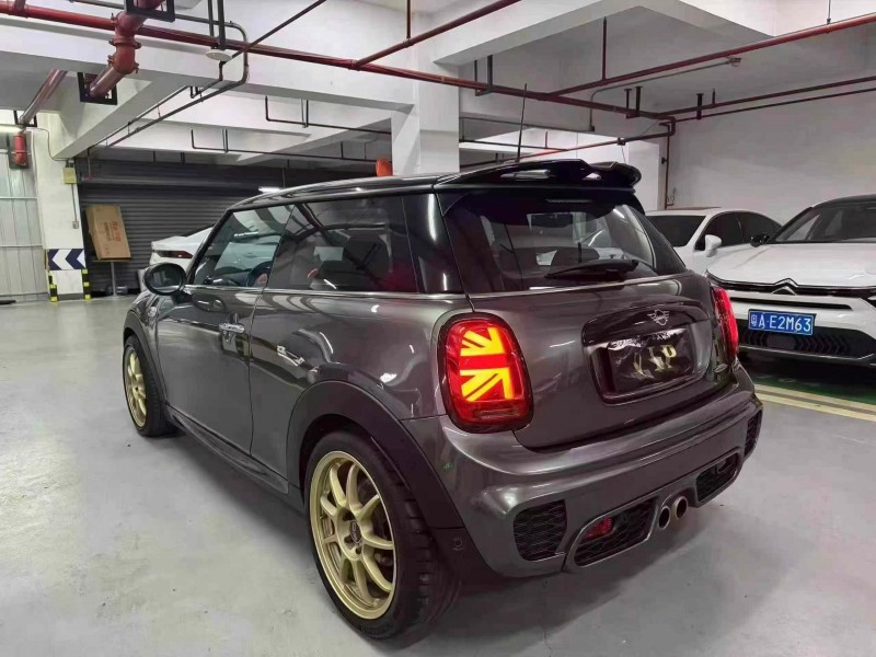 成都20年MINICooper9