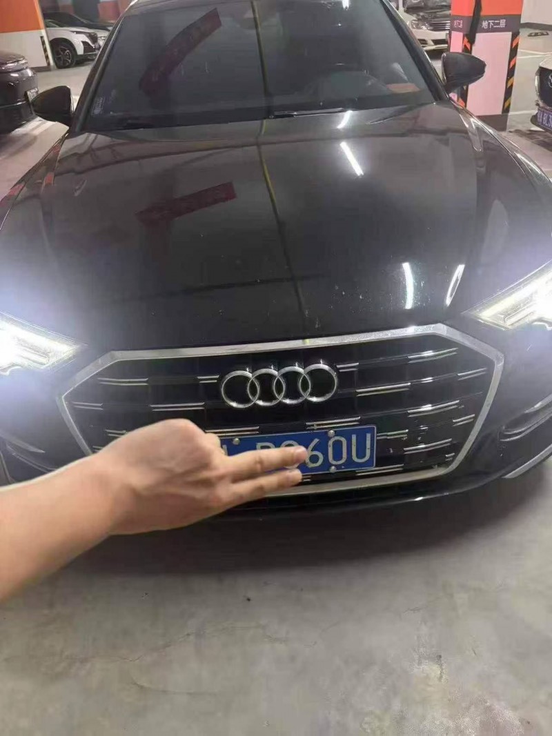 武汉22年奥迪A6L1