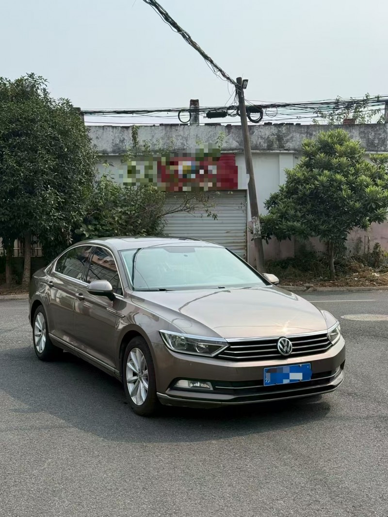 金华16年大众迈腾2