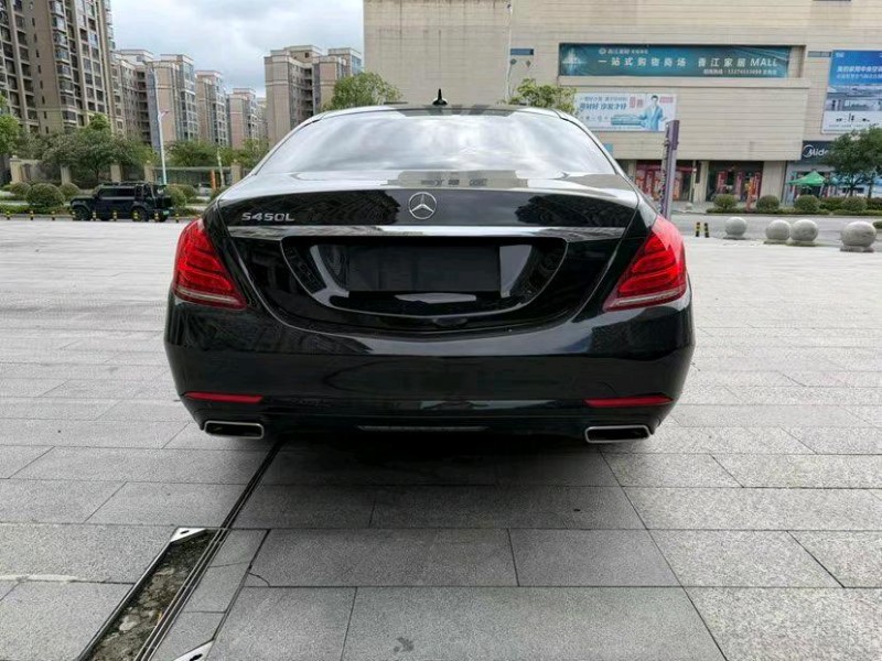 南昌17年奔驰S6