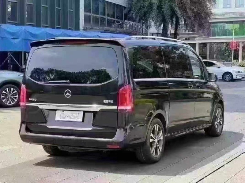 佛山16年奔驰V7