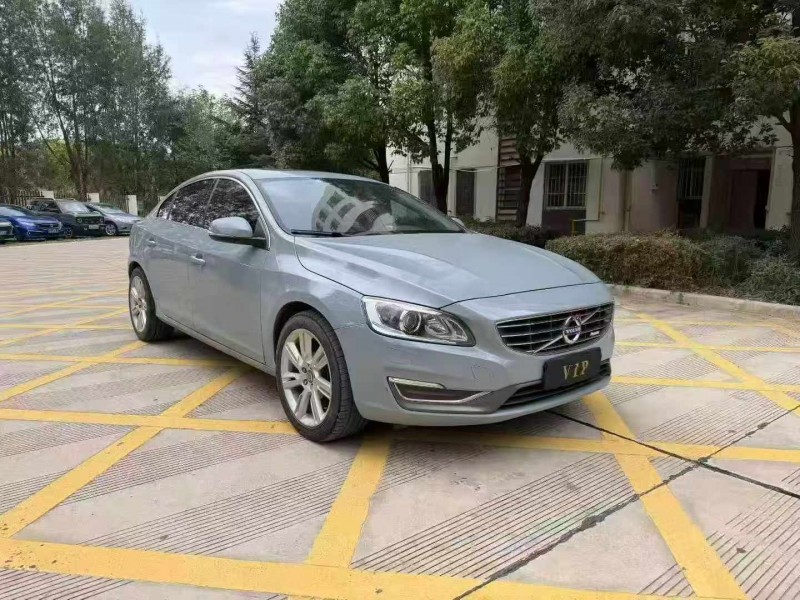 玉溪17年沃尔沃S60L2