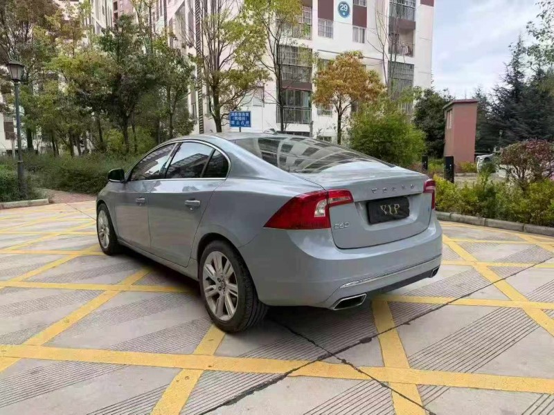 玉溪17年沃尔沃S60L7