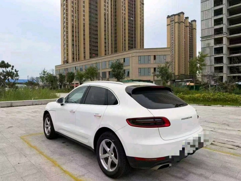 菏泽16年保时捷Macan4