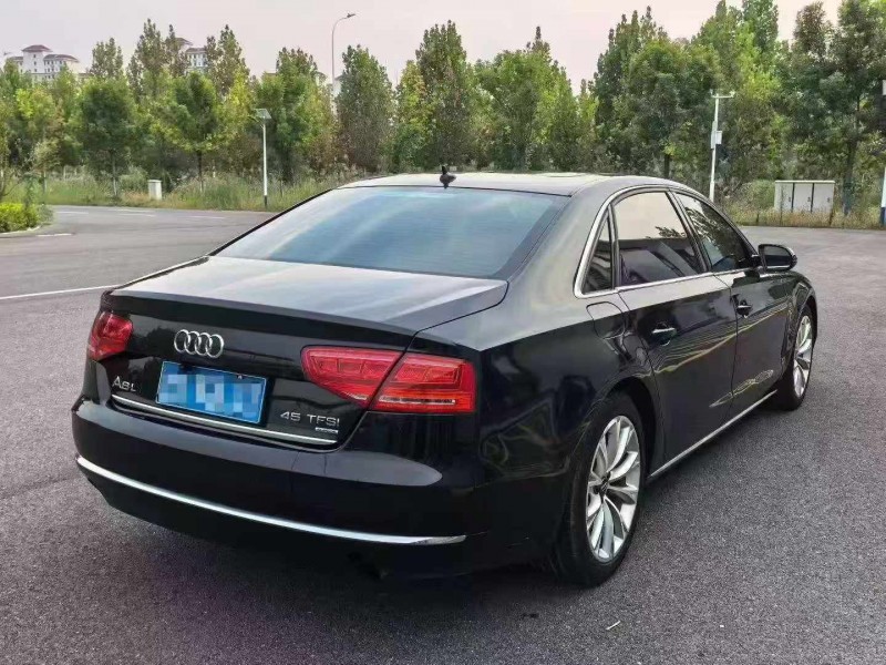 天津14年奥迪A8L4