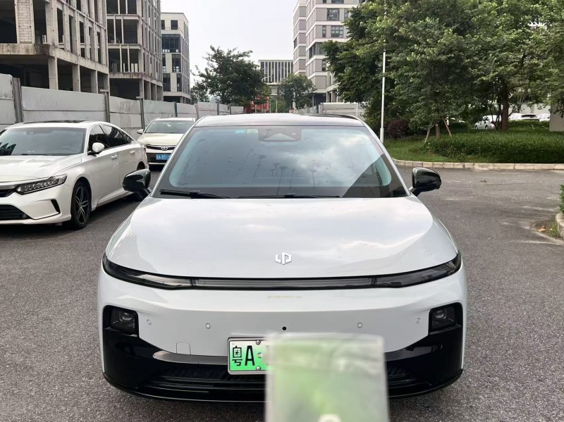 广州25年零跑汽车B011