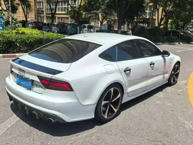 安阳18年奥迪A7L6