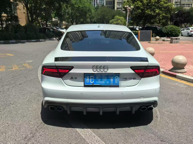 安阳18年奥迪A7L7