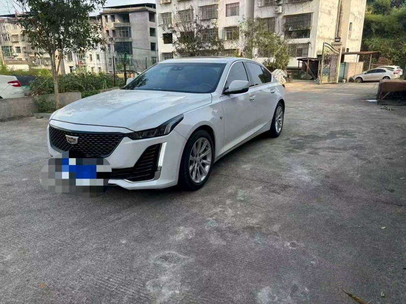 南昌20年凯迪拉克CT52